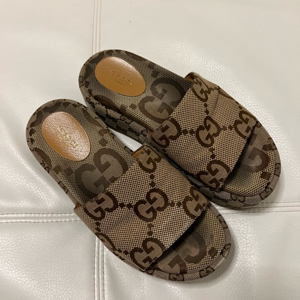 Authentic Gucci Women’s Platform slide sandal